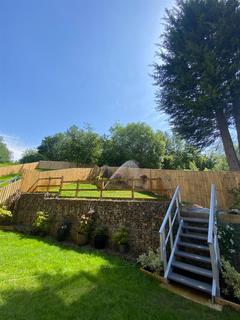 4 bedroom semi-detached house for sale, Uplands, Hadfield, Glossop