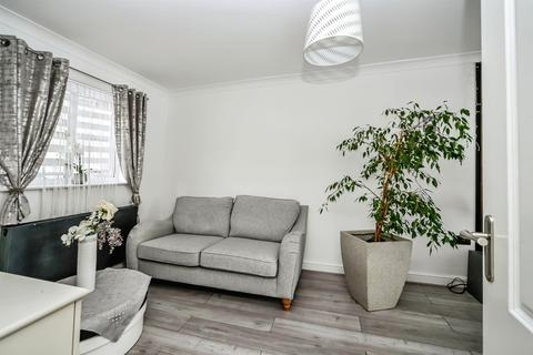 5 bedroom townhouse for sale, Maskell Drive, Bedford
