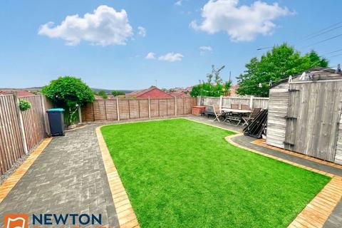 4 bedroom link detached house for sale, Crosby Close, Forest Town, NG19