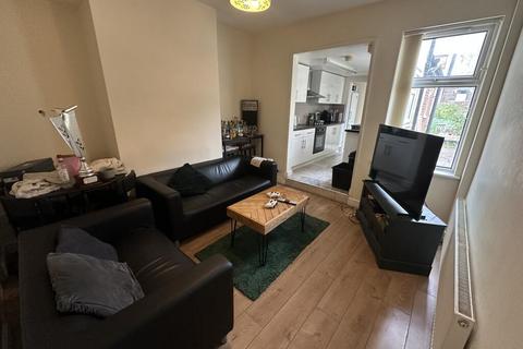 4 bedroom house to rent, Newland Street West, Lincoln, LN1