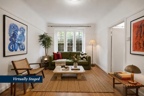 2 bedroom flat for sale, Mortimer Crescent, Kilburn, London, NW6