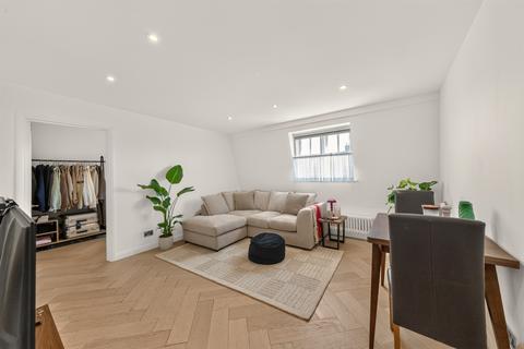 2 bedroom flat for sale, Bruce Grove, London