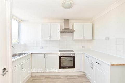 3 bedroom maisonette for sale, Highland Road, Southsea PO4