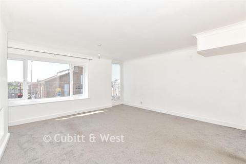 3 bedroom maisonette for sale, Highland Road, Southsea PO4