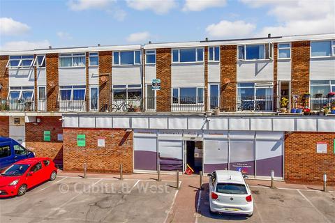 3 bedroom maisonette for sale, Highland Road, Southsea PO4