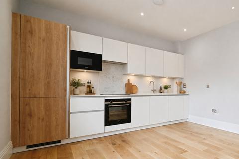 2 bedroom apartment for sale, Hermitage Place, Bath Road, Taplow, Maidenhead