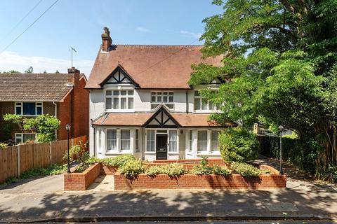 undefined, Salisbury Road, Farnborough, GU14