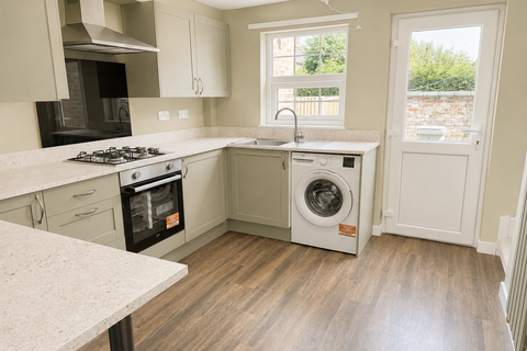 2 bedroom terraced house for sale, Bread Street, Macclesfield, SK11 8EY