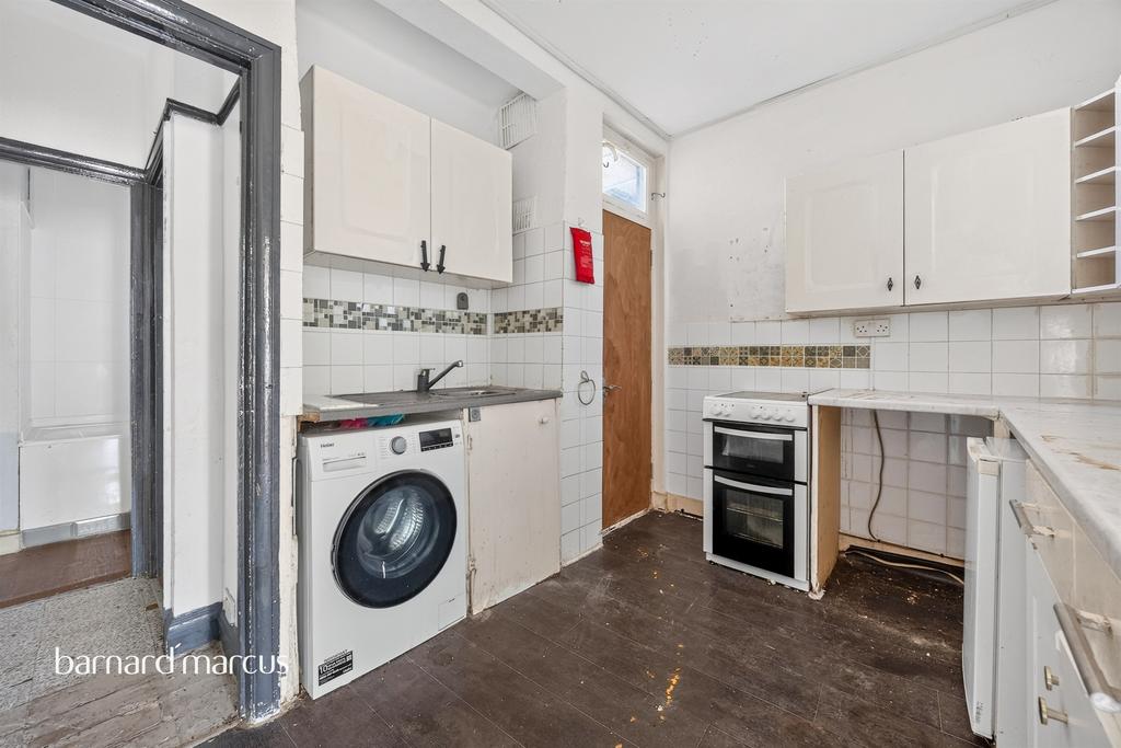Utility room, utility