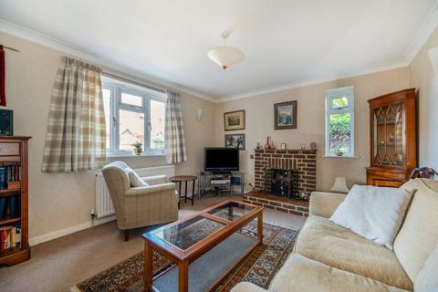 2 bedroom link detached house for sale, Hylton Road, Petersfield, Hampshire