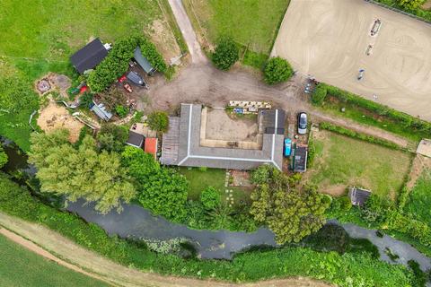 Land for sale, Willow View, Northampton NN7