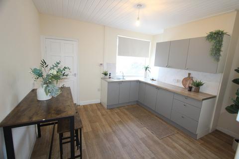 2 bedroom end of terrace house for sale, High Street, Pentre Broughton