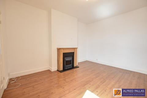3 bedroom flat for sale, Julian Street, Lawe Top