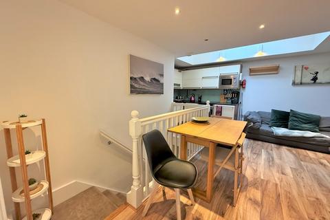 1 bedroom mews for sale, Queensbury Mews, Brighton