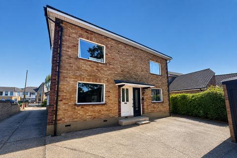 2 bedroom apartment for sale, London Road, Hadleigh