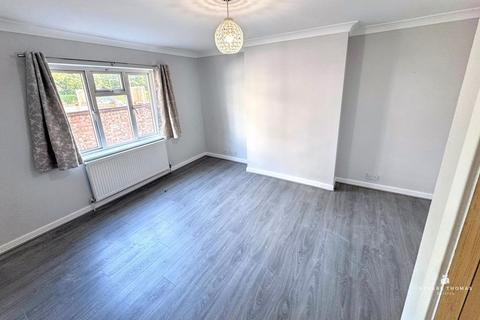 2 bedroom apartment for sale, London Road, Hadleigh