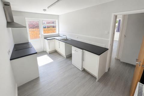 2 bedroom apartment for sale, London Road, Hadleigh