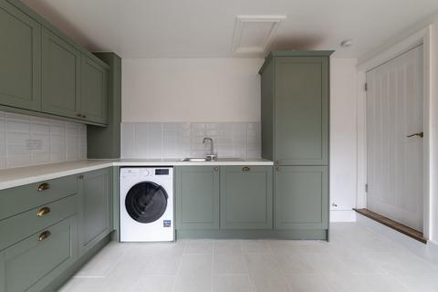 2 bedroom flat to rent, Carter Gate, Newark