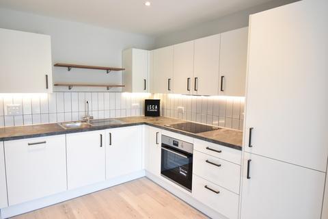 2 bedroom apartment to rent, Isca Place, Exeter EX4
