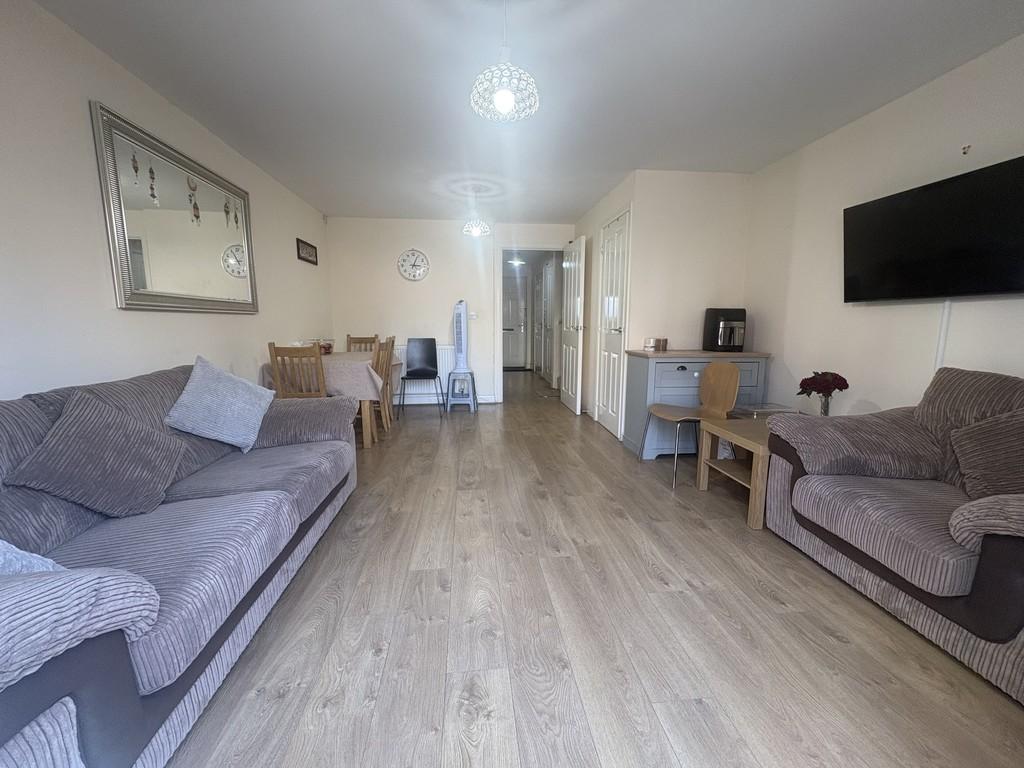 Curzon Street, Reading RG30