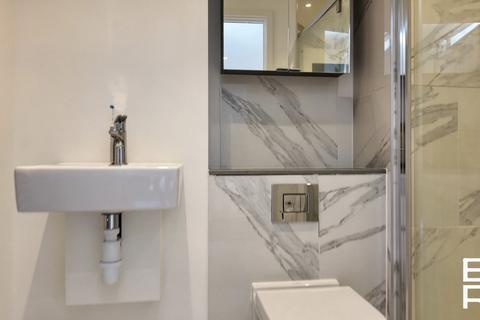 2 bedroom apartment to rent, 4 Hand Axe Yard, London WC1X
