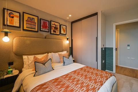 1 bedroom flat for sale, Heron Collection, Tower Hamlets E14