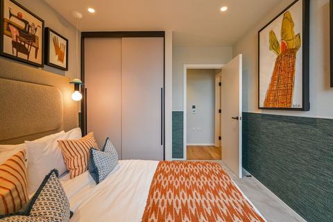 1 bedroom flat for sale, Heron Collection, Tower Hamlets E14