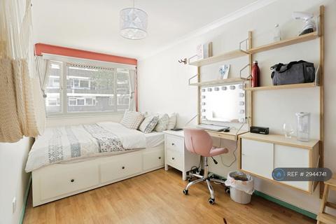 undefined, Payne Street, London, SE8