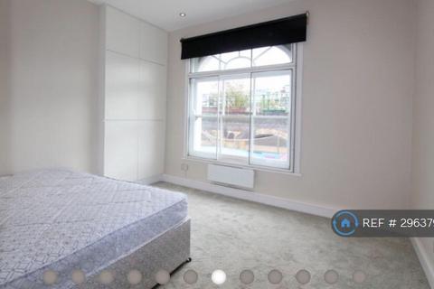 2 bedroom flat to rent, Brixton Station Road, Brixton, SW9