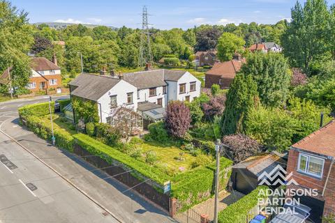 3 bedroom end of terrace house for sale, Bury Road, Bamford, OL11