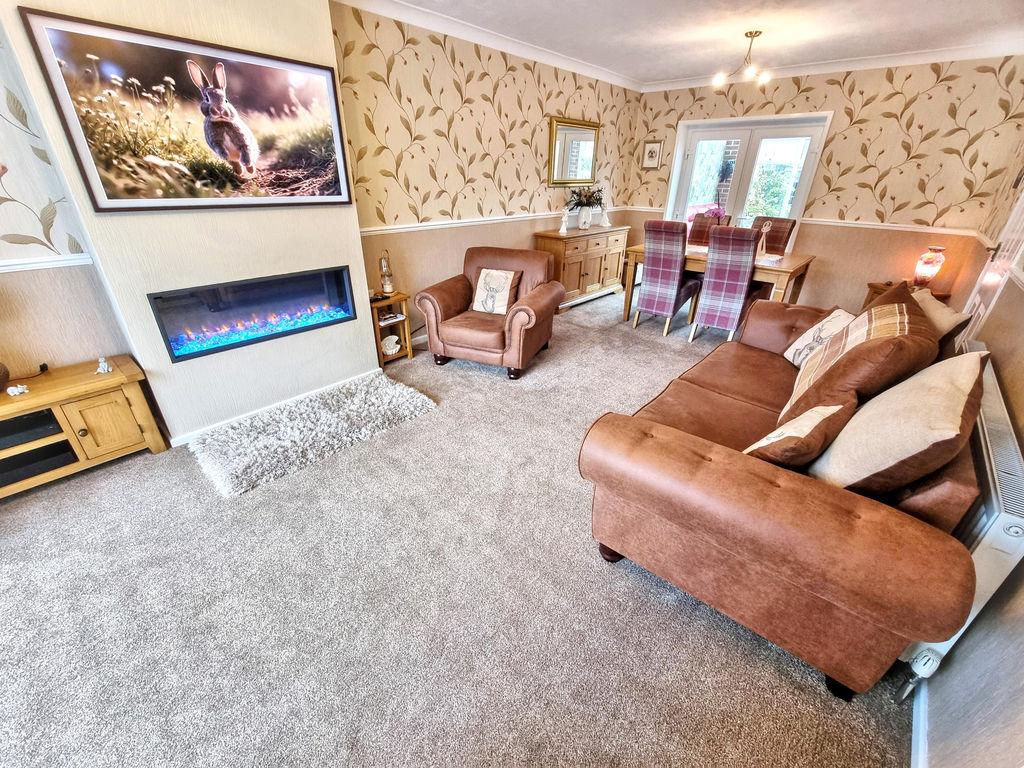 House in Newcastle upon Tyne, Tyne and Wear - View 3