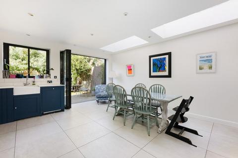 4 bedroom terraced house for sale, Hadyn Park Road W12