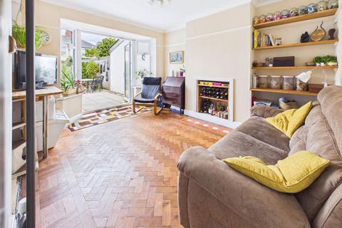 4 bedroom semi-detached house for sale, Waun-Y-Groes Road, Rhiwbina, Cardiff, CF14