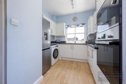 undefined, Addington Road, Sanderstead