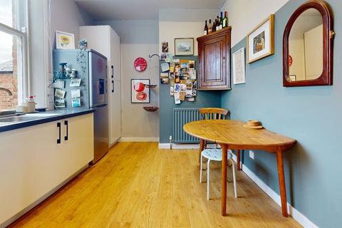 1 bedroom flat for sale, Rothbury Terrace, Newcastle Upon Tyne NE6