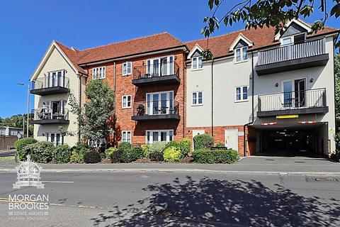 2 bedroom apartment for sale, Essex Way, South Benfleet