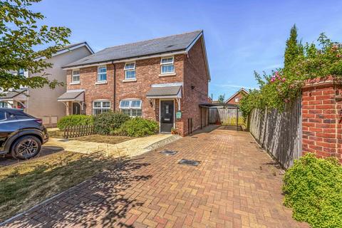 2 bedroom property for sale, Lawley Avenue, Emsworth
