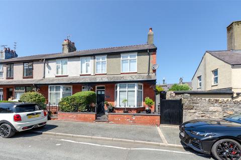 2 bedroom end of terrace house for sale, Vaynol Street, Caernarfon, Gwynedd, LL55