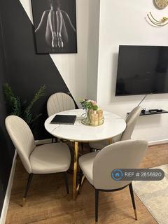 3 bedroom terraced house to rent, Maurice St, Salford, M6