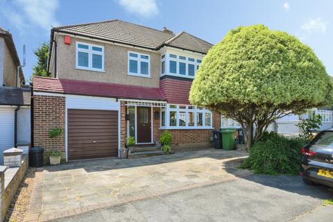 Pear Tree Walk, Cheshunt, EN7