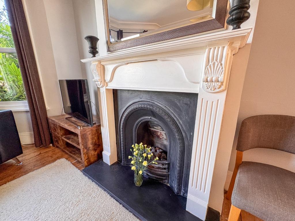 Living room, fireplace