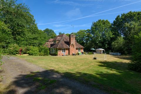 5 bedroom detached house for sale, Woolpack Corner, Biddenden