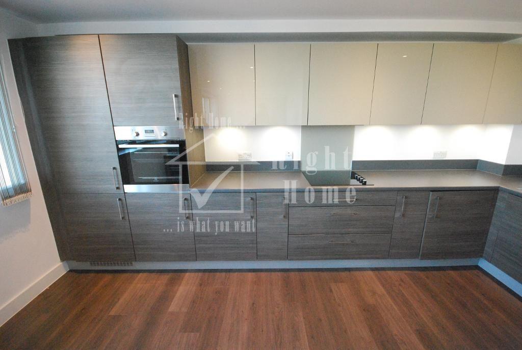 Apartment in London - View 2