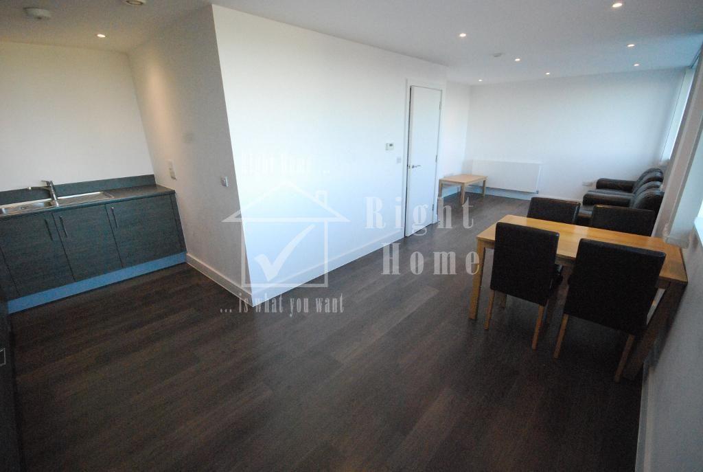 Apartment in London - View 5