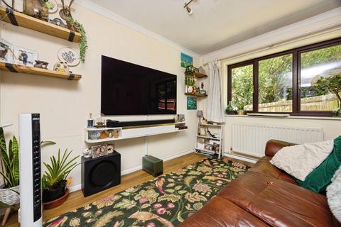 1 bedroom terraced house for sale, Broad Ha'penny, Wrecclesham, Farnham, Surrey, GU10