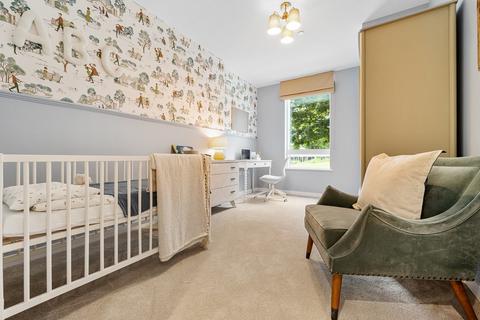 2 bedroom flat for sale, Plot A2-04-30 at Dock Makers Quarter, 1 Surry Street, Shoreham by Sea BN43