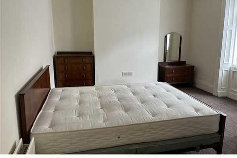 2 bedroom flat to rent, Dilston Road, Newcastle upon Tyne, NE4 5AB