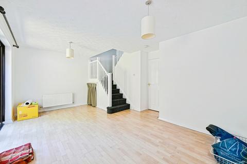 4 bedroom semi-detached house for sale, Bedarra Grove, NOTTINGHAM, Nottinghamshire, NG7