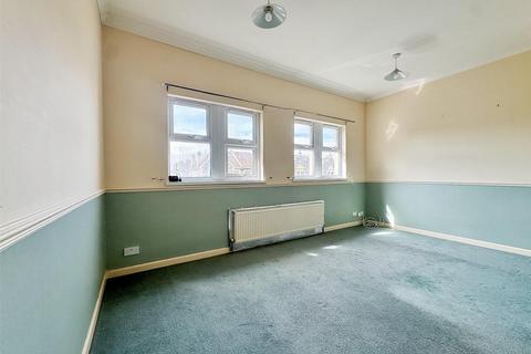 2 bedroom flat for sale, Milton Road, Weston-Super-Mare BS23