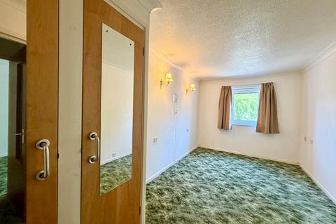 1 bedroom flat for sale, Market Street, Torquay TQ1